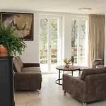 Haus Elbsinfonie Villa *